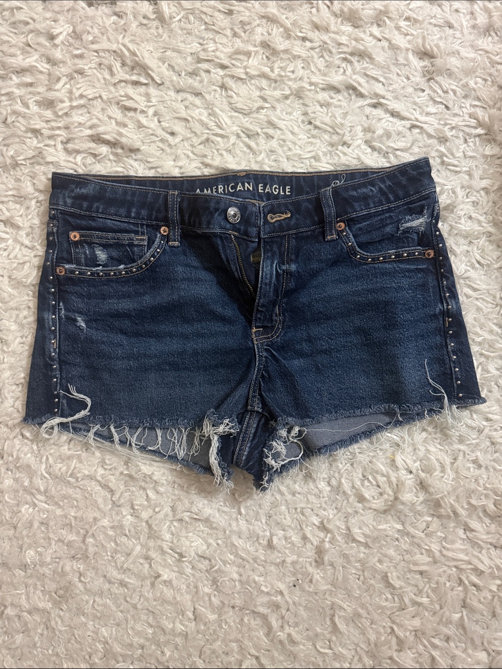 American Eagle Outfitters Dark Indigo Distressed Denim Cutoff Shorts(never worn)